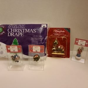 Christmas miniature figurines plus snow